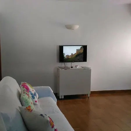 Visitar Ii Traditionelles Einfamilienhaus By Interhome Prázdninový dům