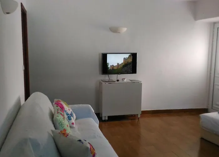 Visitar Ii Traditionelles Einfamilienhaus By Interhome Feriehus